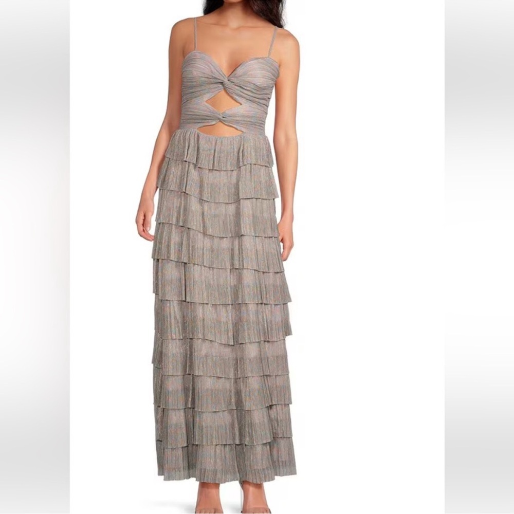 NWT Gianni Bini Grace Metallic Plisse Sweetheart Neck CutOut Tiered Dress Sz 6 -
